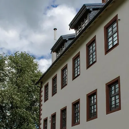 Luxurioeses-apartment-auf-schloss-muehlen-nr-5